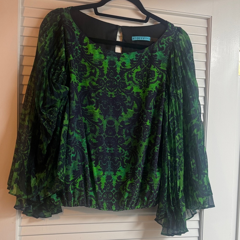 Alice + Olivia Green and Black Patterned Blouse